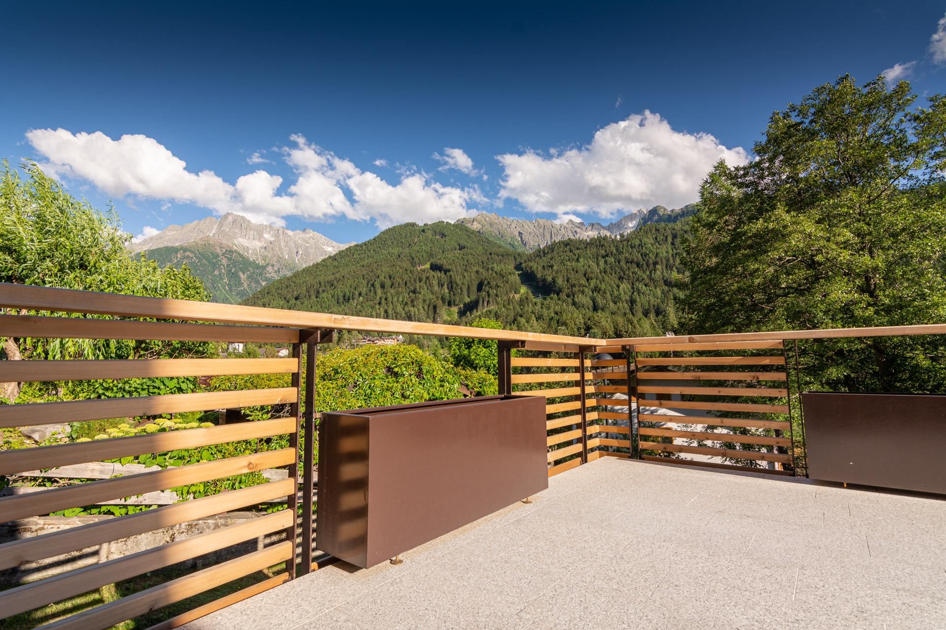 Alpen Suite Ponte di Legno Logo (9 of 86)